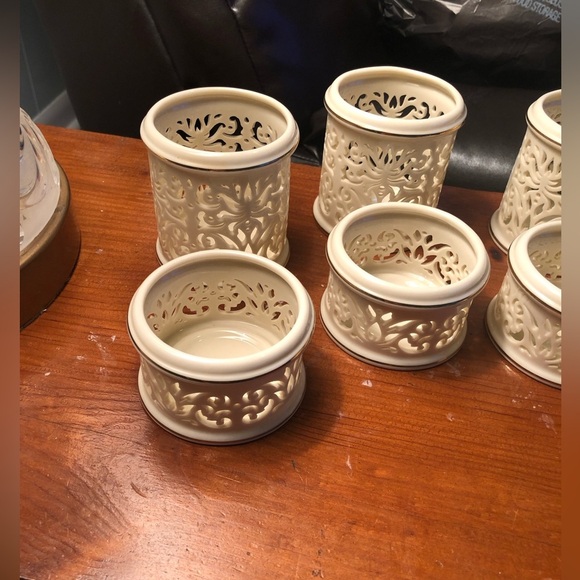 Vintage Lenox Pierced Porcelain Tea Light Candle Holders - Set of 8 - Ivory/Gold - Picture 2 of 8
